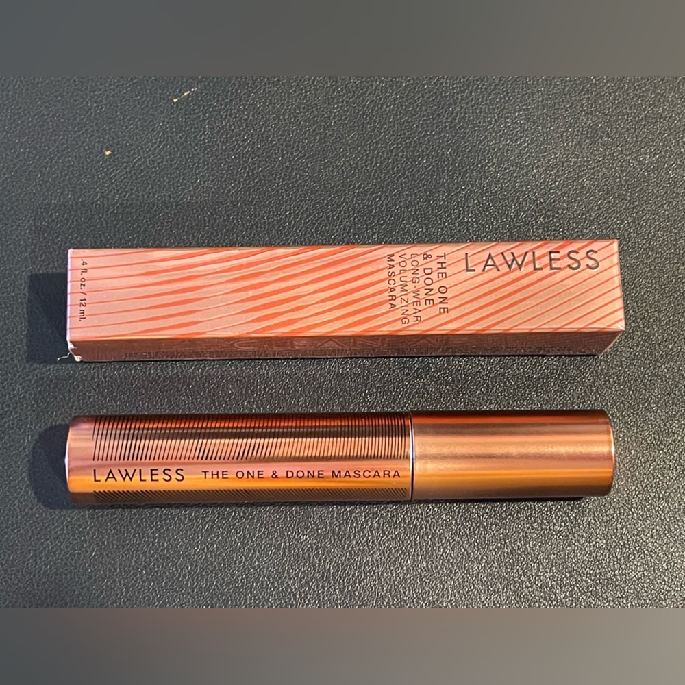 The One and Done Long-Wear Volumizing Mascara - NIB